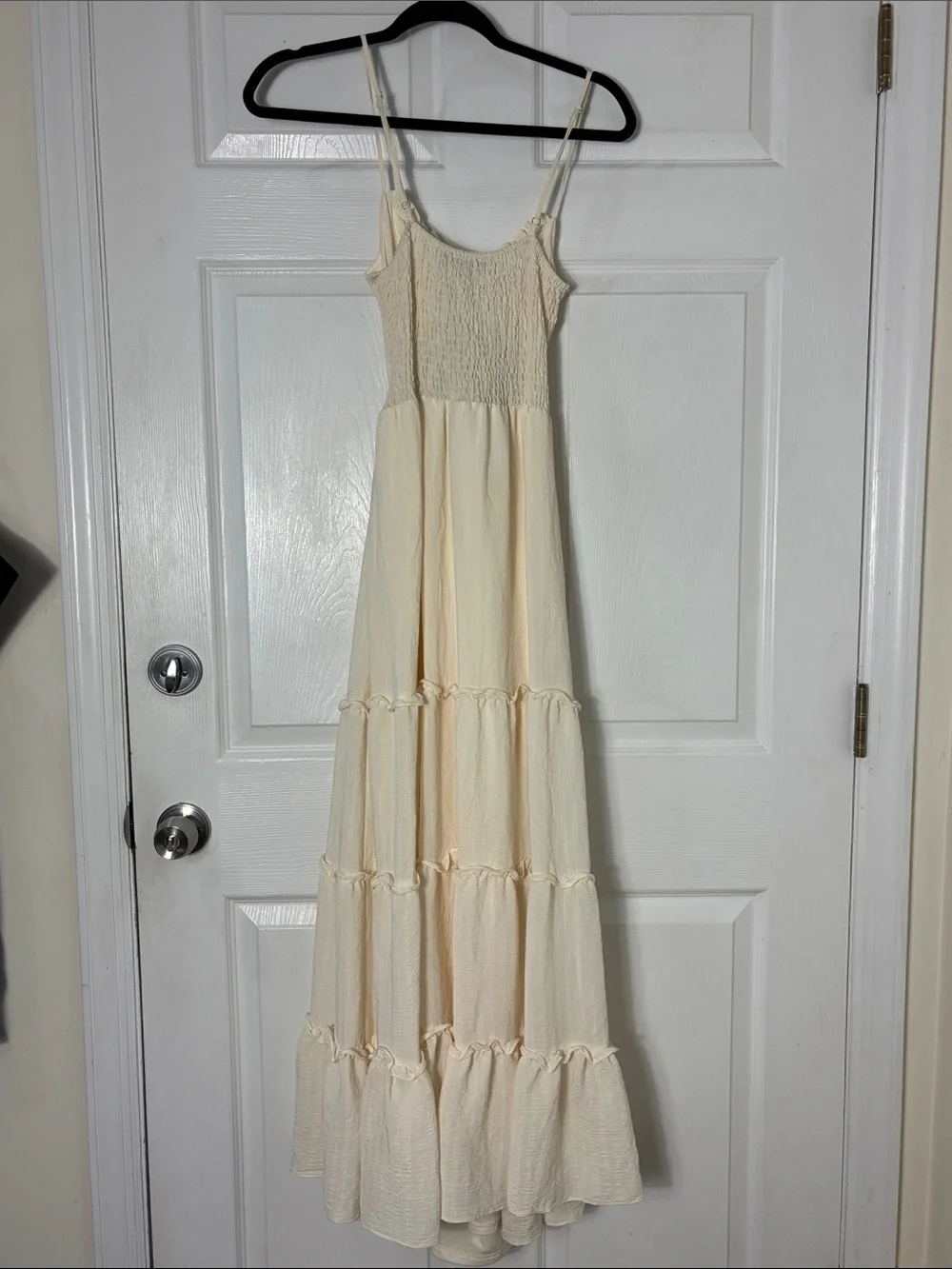 Lulu's Tier It Up Cream Knotted Front Tiered Ruffled Maxi Dress Size XS - Picture 3 of 11